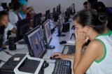 Pais e professores denunciam descaso no ensino municipal de Feira de Santana Pais e professores denunciam descaso no ensino municipal de Feira de Santana