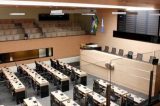 Vereadores do Recife suspendem atividades presenciais por causa da pandemia Vereadores do Recife suspendem atividades presenciais por causa da pandemia