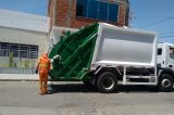 Trabalhadores da coleta colocam vidas em risco em Juazeiro Trabalhadores da coleta colocam vidas em risco em Juazeiro