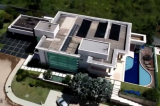 Casa comprada por Flávio Bolsonaro vale muito mais do que R$ 6 milhões, diz Eduardo Moreira