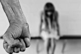 Menina de 12 anos engravida após ser estuprada pelo próprio padrasto