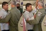 Sujou! PM diz que deputado queria entrar na sala da vacinação sem máscara