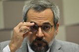 Abraham Weintraub é processado por acusações sobre drogas em universidades Abraham Weintraub é processado por acusações sobre drogas em universidades