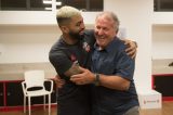 Zico imagina parceria com Gabigol no Flamengo e o compara com Ronaldo