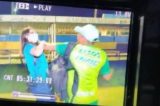 Homem que agrediu jornalista da Globo em estádio é punido por federação Homem que agrediu jornalista da Globo em estádio é punido por federação