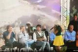 Bolsonaro manda menina de 10 anos tirar a máscara durante cerimônia no RN; veja vídeo Bolsonaro manda menina de 10 anos tirar a máscara durante cerimônia no RN; veja vídeo