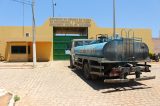 Prefeitura avança na implantação de rede de água para abastecer o Conjunto Penal de Juazeiro e encerrar dependência de carros-pipa Prefeitura avança na implantação de rede de água para abastecer o Conjunto Penal de Juazeiro e encerrar dependência de carros-pipa