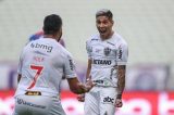 Galo joga bem, vence Fortaleza e dispara na liderança do Brasileirão