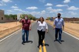 Suzana Ramos comemora finalização de asfalto em Abóbora e garante mais obras para a comunidade