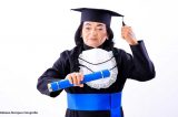 Idosa enfrenta preconceito e consegue diploma de pedagogia aos 76 anos
