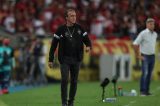 Cuca será denunciado ao STJD por agressão em jogo contra o Flamengo