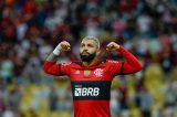 Flamengo goleia o Bahia em jogo polêmico com três expulsões e recorde de Gabigol