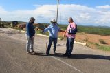 Vilmar Cappellaro visita obra de instalação da rotatória em Vermelhos e ressalta que a obra vai oferecer segurança para os condutores