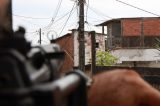 Boderline: Dois suspeitos morrem e quatro são presos durante operação em Salvador Boderline: Dois suspeitos morrem e quatro são presos durante operação em Salvador