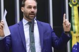 Eduardo Bolsonaro ataca STF: “Quem está esticando a corda?” Eduardo Bolsonaro ataca STF: “Quem está esticando a corda?”