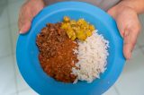 Saudável e de qualidade, merenda escolar da rede municipal de Juazeiro conquista satisfação de pais e alunos: “Comida ótima, não tenho do que me queixar”