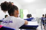 Após dez anos, Prefeitura de Juazeiro garante equiparação salarial para secretários escolares e reformula gratificação para categoria