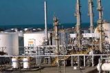 Refinaria superfaturada Refinaria superfaturada