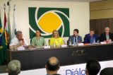 Guilherme Coelho defende a exportação da produção do Polo de Confecções do Agreste Guilherme Coelho defende a exportação da produção do Polo de Confecções do Agreste