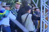 Fazendo política partidária explícita, militares sobem no palanque ao lado de Bolsonaro no RJ