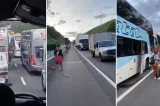 Caminhoneiros bolsonaristas fecham os dois sentidos da Via Dutra e fazem bloqueios em rodovias de quatro estados do país