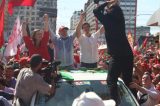 João Campos virou passageiro num trem pilotado por Lula e Marília