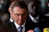 A acelerada marcha de Bolsonaro para a decadência