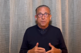 VÍDEO – Emocionado, Galvão Bueno presta homenagem a Pelé: “Eterno. Rei do mundo inteiro” VÍDEO – Emocionado, Galvão Bueno presta homenagem a Pelé: “Eterno. Rei do mundo inteiro”