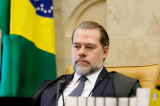 Saída de Toffoli do caso INSS gera desconfiança