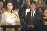 Raquel vai governar sob tensão