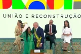 Lula dá posse aos 37 ministros do seu Governo Lula dá posse aos 37 ministros do seu Governo