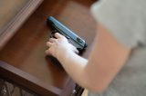 Ataque a escola: adolescentes são mais vulneráveis a ideologias extremistas?