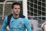 Goleiro morre aos 25 anos depois de defender pênalti