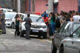 Estudante esfaqueia três professores e um colega em escola estadual Estudante esfaqueia três professores e um colega em escola estadual
