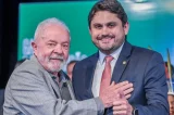 Falta de vergonha! Juscelino Filho se explica para Lula, ganha afago e permanece ministro