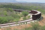 Sudene e UFPE estudam implementação de trem