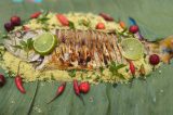 Peixe no moquém traz o sabor da cultura dos povos originários