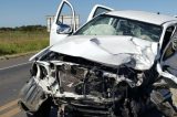Policial militar morre em colisão com três veículos na BR 242