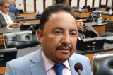 Roberto Carlos apresenta Projeto de lei que incentiva o uso de Energia Limpa no Estado Roberto Carlos apresenta Projeto de lei que incentiva o uso de Energia Limpa no Estado