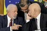 Governo quer até 40 anos de prisão por atentado a presidente e STF Governo quer até 40 anos de prisão por atentado a presidente e STF