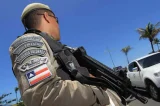 Criminosos trocam tiros com policiais militares na Bahia; dois foram para o saco