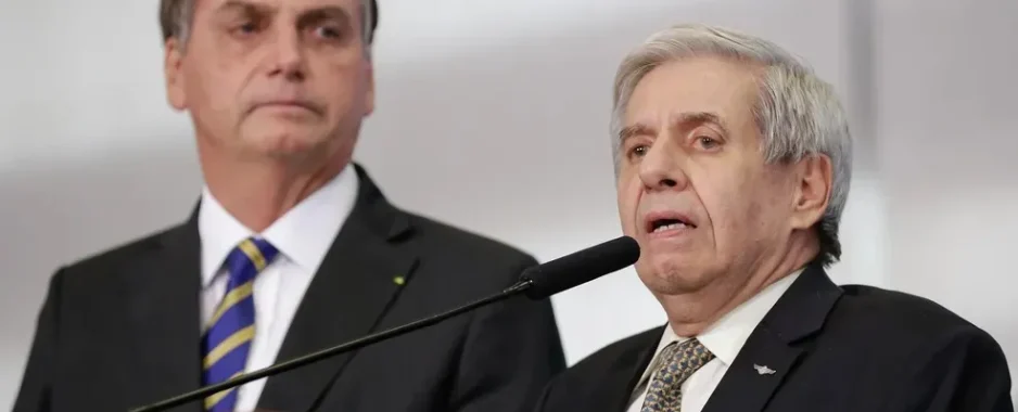 General Heleno nega ter sido consultado por Bolsonaro sobre golpe