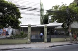 Alunos agridem professora em sala de aula motivados por desafio da internet, diz departamento