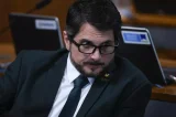 Bolsonarista anuncia ida para o PSDB, mas é barrado por Eduardo Leite