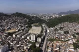 Idosa é baleada no Rio por não ligar pisca-alerta do carro ao passar em região disputada por milicianos e traficantes