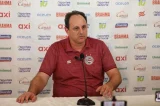 Rogério Ceni sobre mudanças no Bahia: “Tiramos os jogadores exaustos”