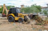 Prefeitura limpeza na Residencial São Francisco