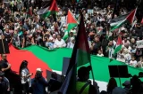 Manifestações a favor dos palestinos reúnem milhares de pessoas pelo mundo neste sábado (vídeos)