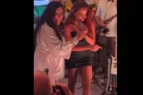 Anitta se incomoda com “elogio” de Regina Casé e dá fora em atriz: “eu sou fod* pq eu subo o vestido?” (vídeo)