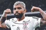 Jogadores do Flamengo não seguem Gabigol nas redes em meio à foto com camisa do Corinthians